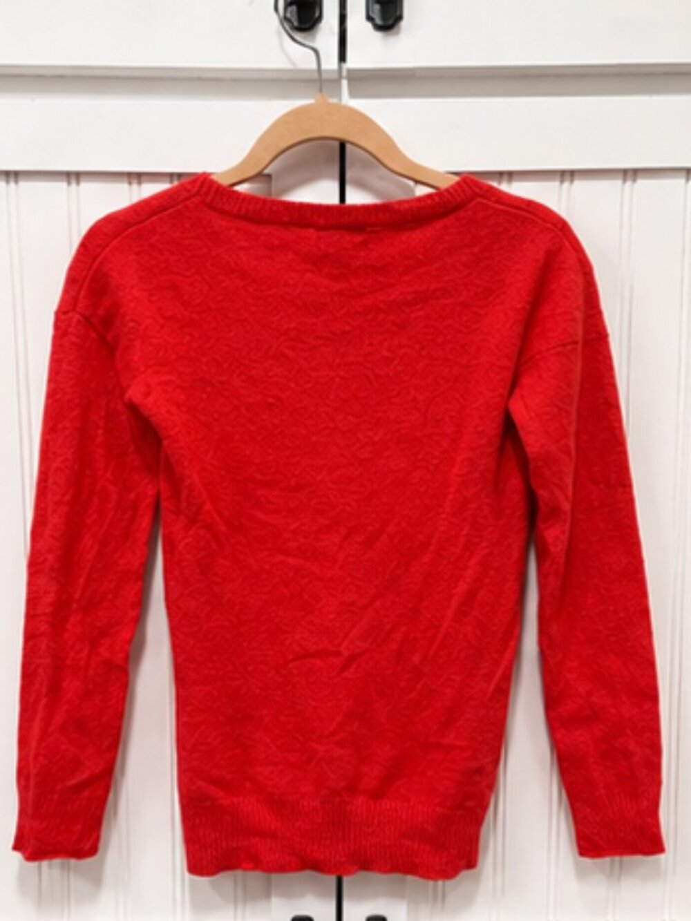 Saffron 100% Cashmere Red Crewneck Sweater Women’s Size Medium - Picture 2 of 5
